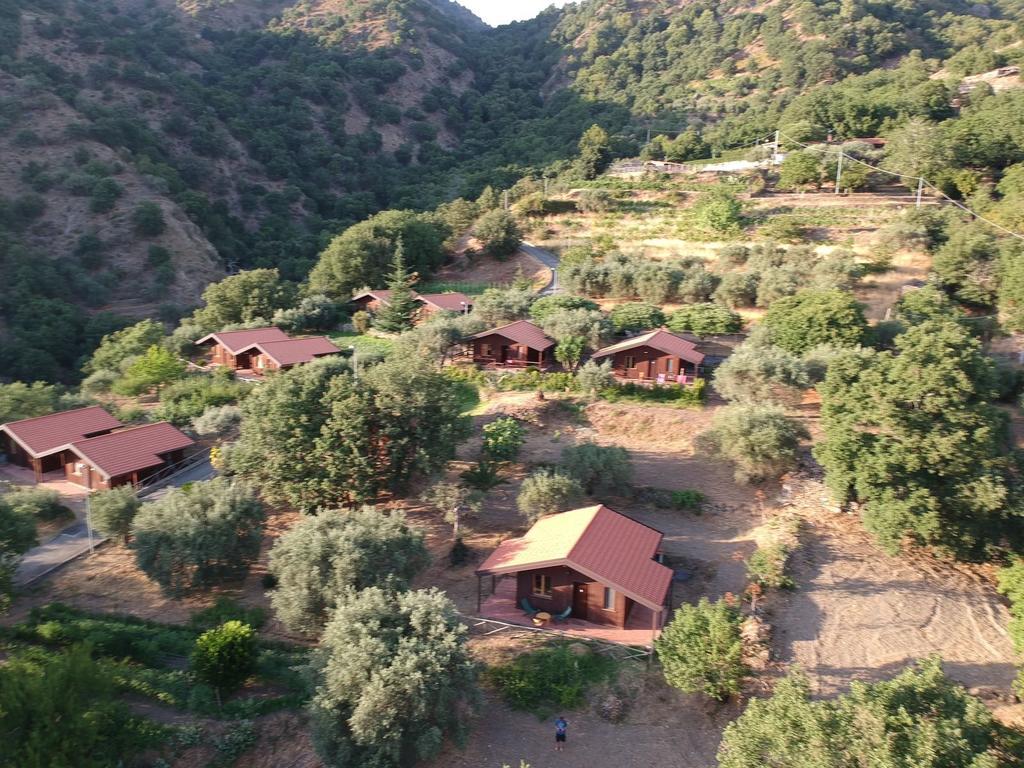 Agriturismo San Cataldo Motta Camastra المظهر الخارجي الصورة